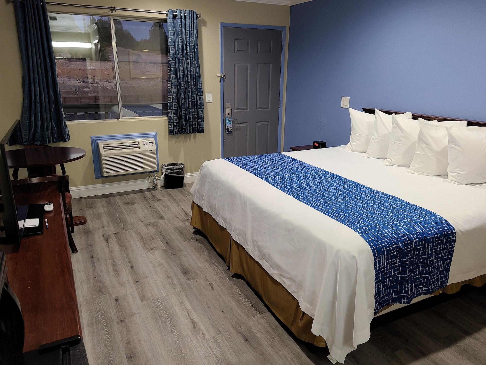 Travelodge By Wyndham Клирлейк Экстерьер фото