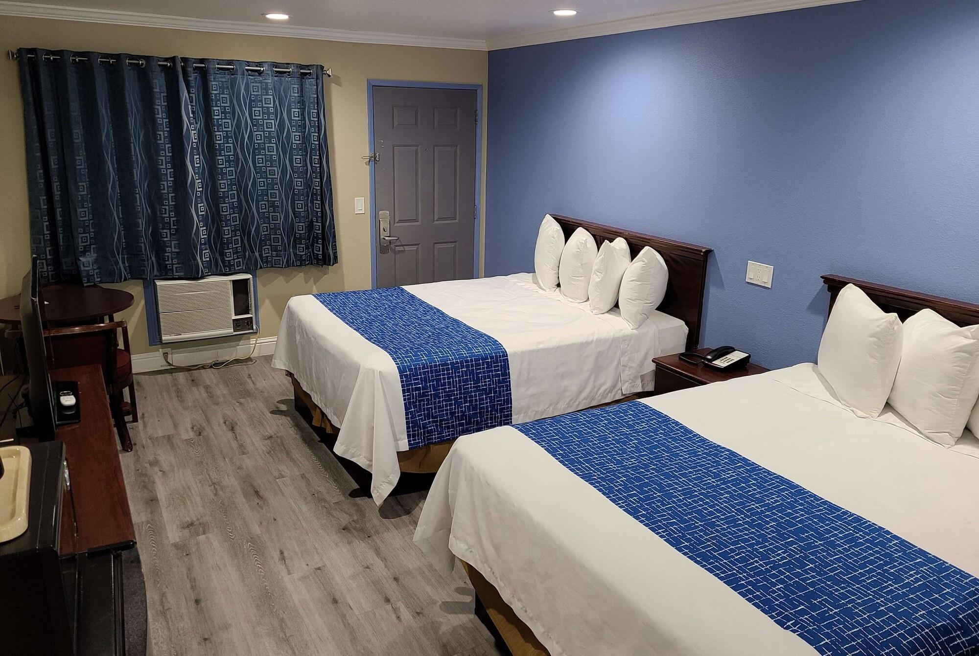 Travelodge By Wyndham Клирлейк Экстерьер фото